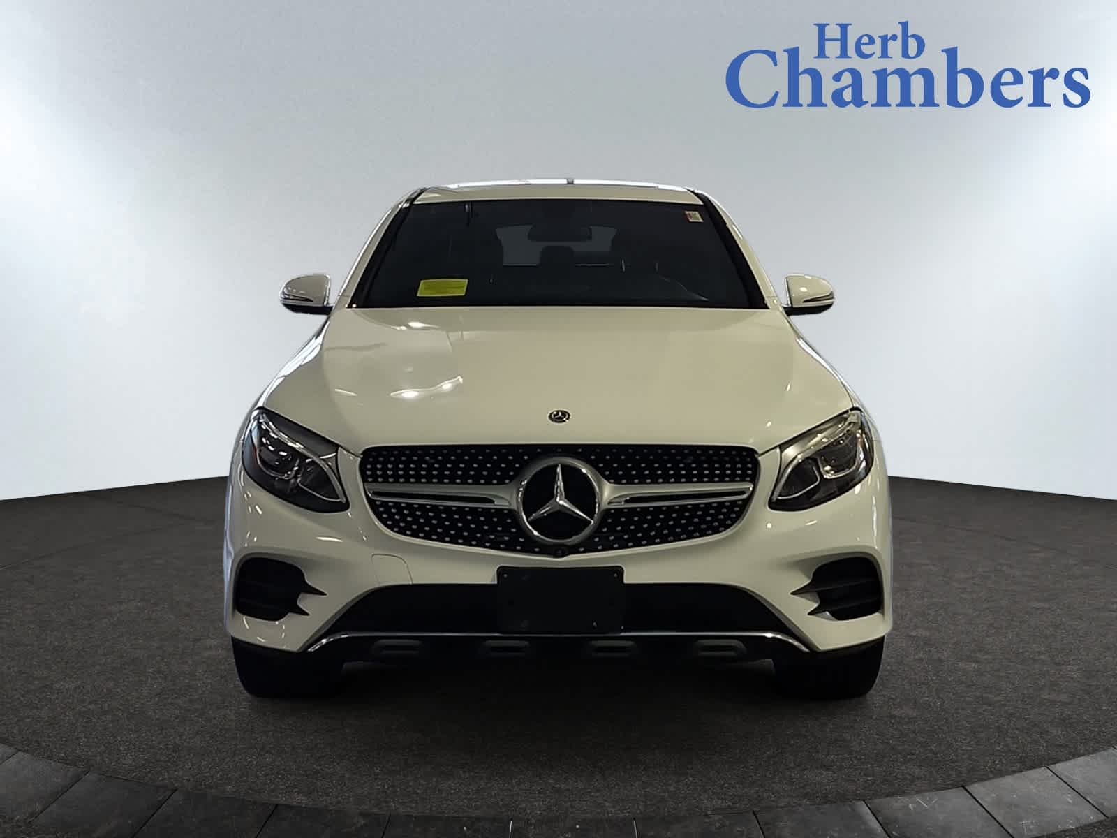 2019 Mercedes Benz GLC 300 4MATIC Coupe photo 2