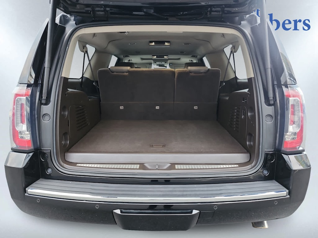 Used 2018 GMC Yukon XL Denali SUV