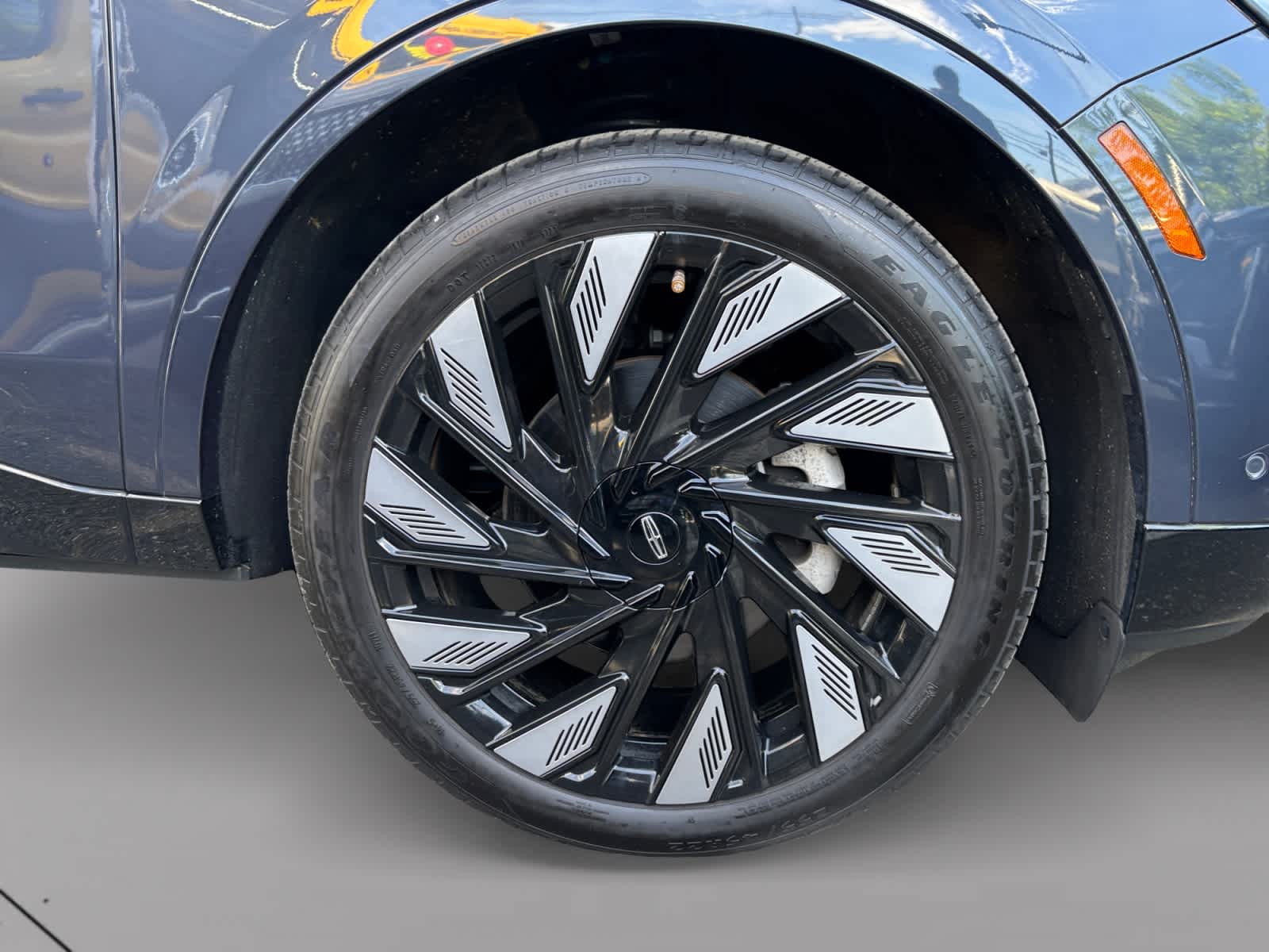 used 2024 Lincoln Nautilus car, priced at $47,999