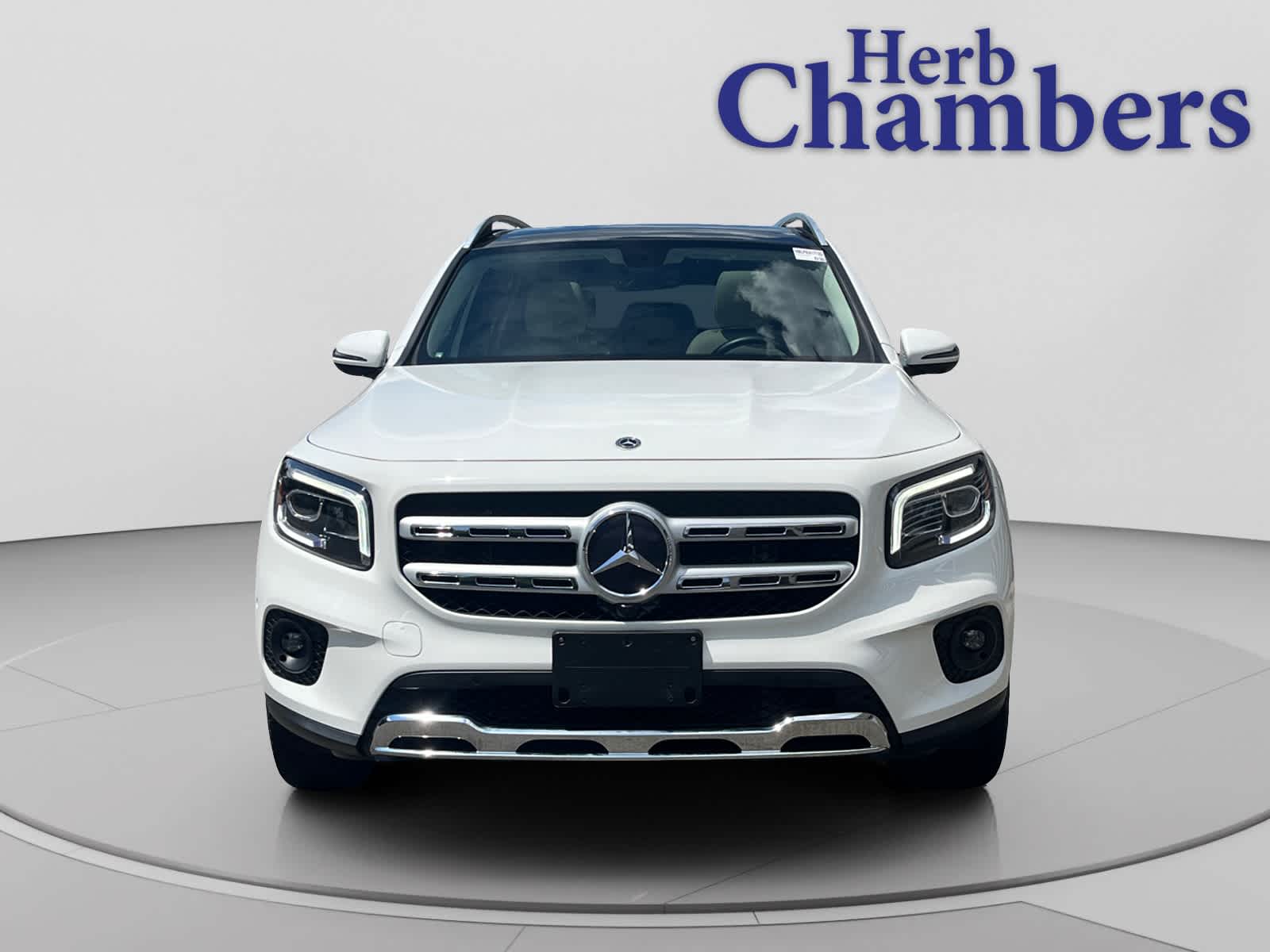used 2022 Mercedes-Benz GLB 250 car, priced at $30,798