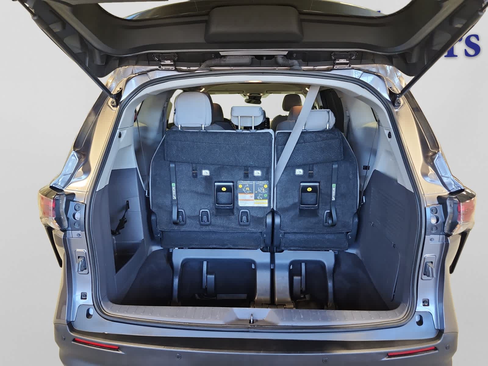 used 2023 Toyota Sienna car, priced at $38,997