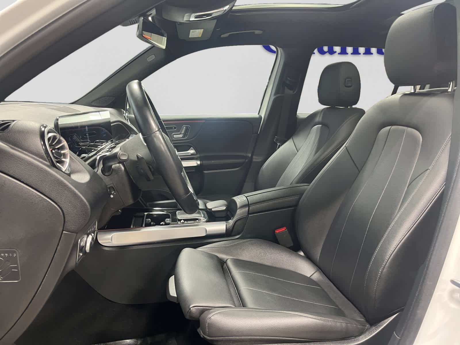 used 2023 Mercedes-Benz GLB 250 car, priced at $33,998