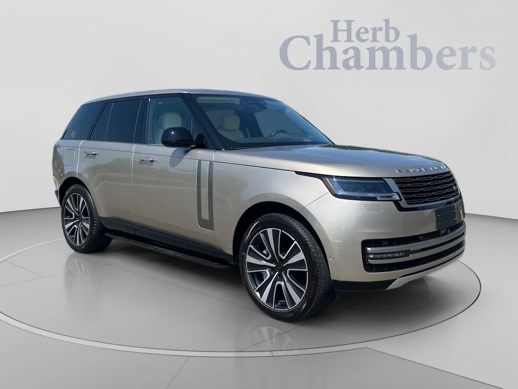 Used 2026 Land Rover Range Rover P550e SE SUV
