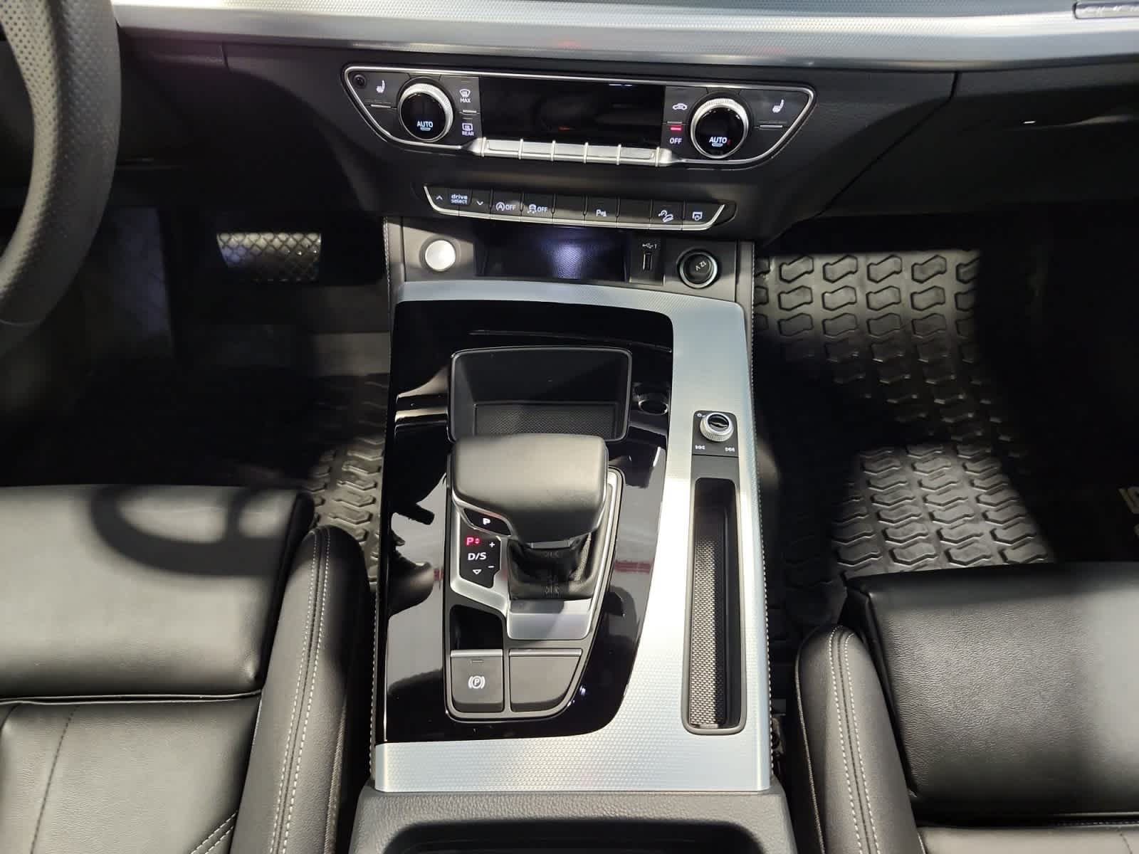 used 2024 Audi Q5 car, priced at $31,397