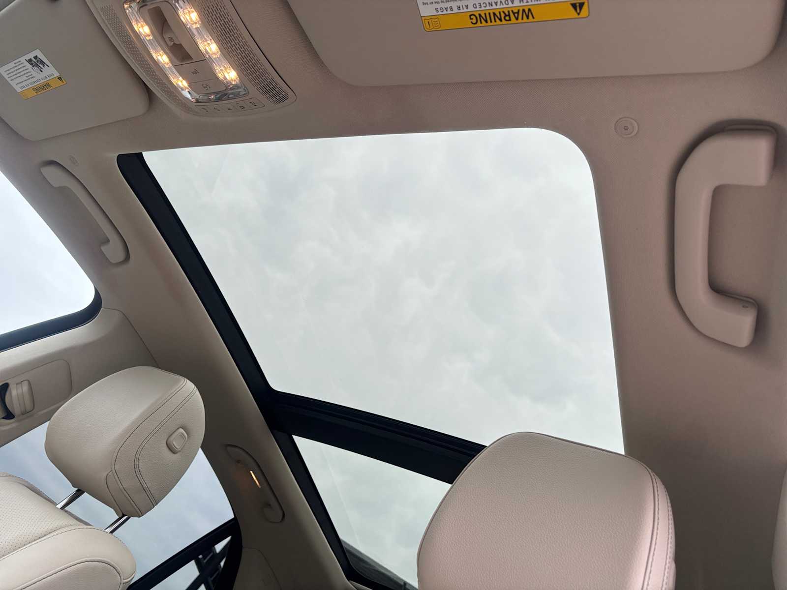 used 2023 Mercedes-Benz GLE 350 car, priced at $49,998