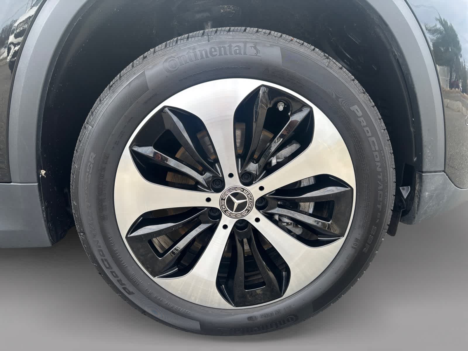 used 2026 Mercedes-Benz GLA 250 car, priced at $43,998