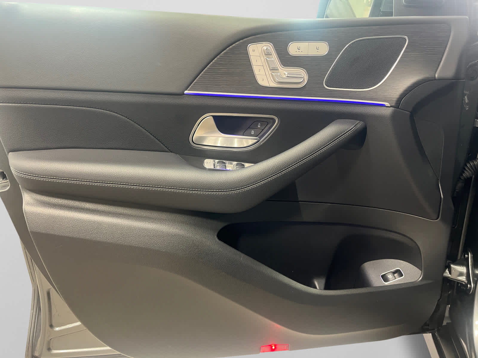 used 2026 Mercedes-Benz GLE 350 car, priced at $59,998