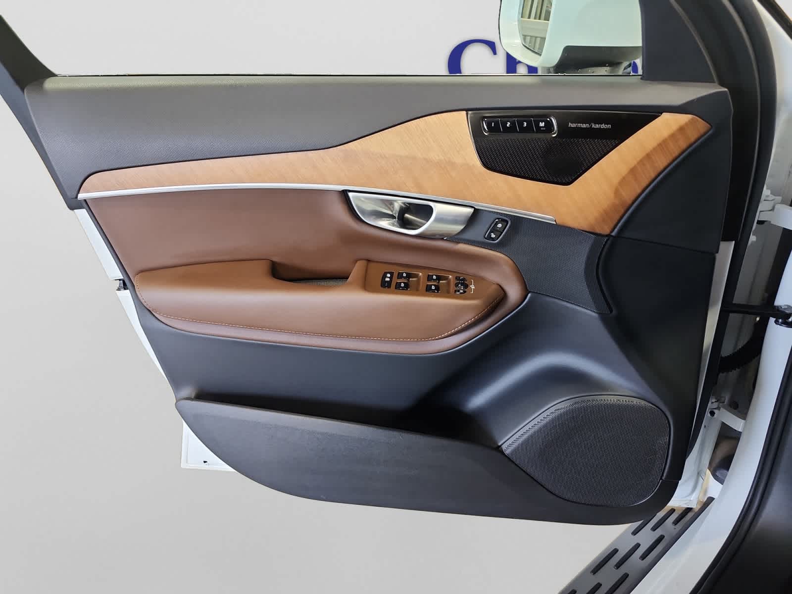 used 2023 Volvo XC90 car, priced at $39,997