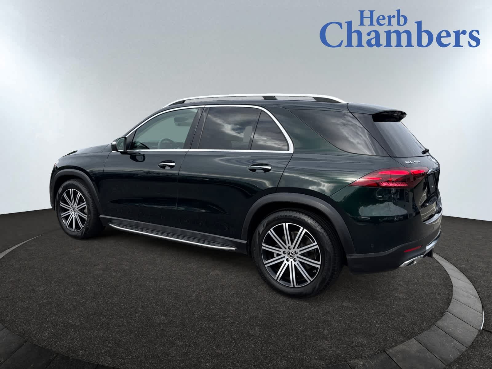 2024 Mercedes Benz GLE 450 4MATIC photo 3