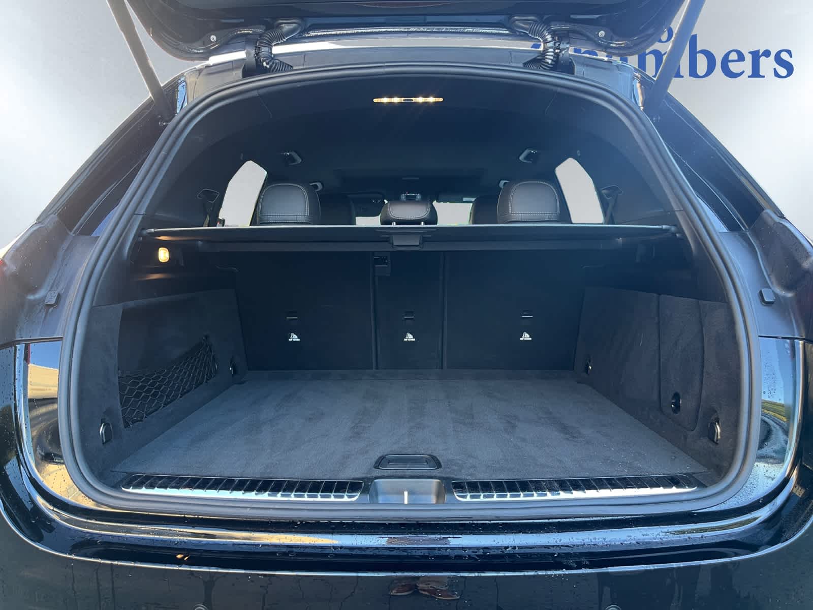 2024 Mercedes Benz GLE 350 4MATIC photo 4