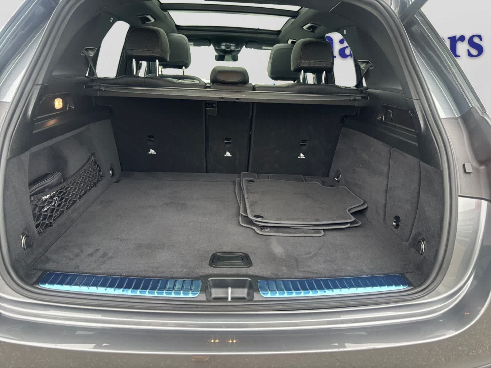 used 2024 Mercedes-Benz GLE 450 car, priced at $55,998