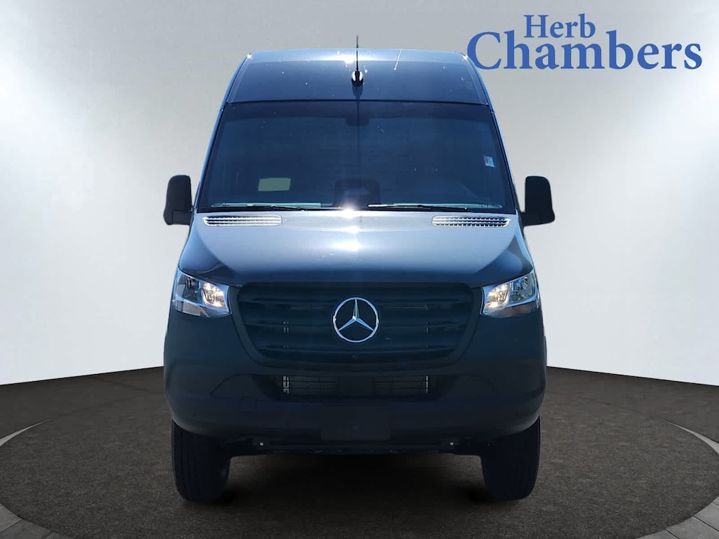 New 2025 Mercedes-Benz Sprinter 2500 Standard Roof 4-Cyl Diesel HO Van Cargo Van