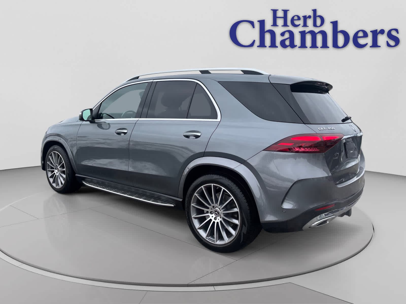 used 2024 Mercedes-Benz GLE 450 car, priced at $55,998