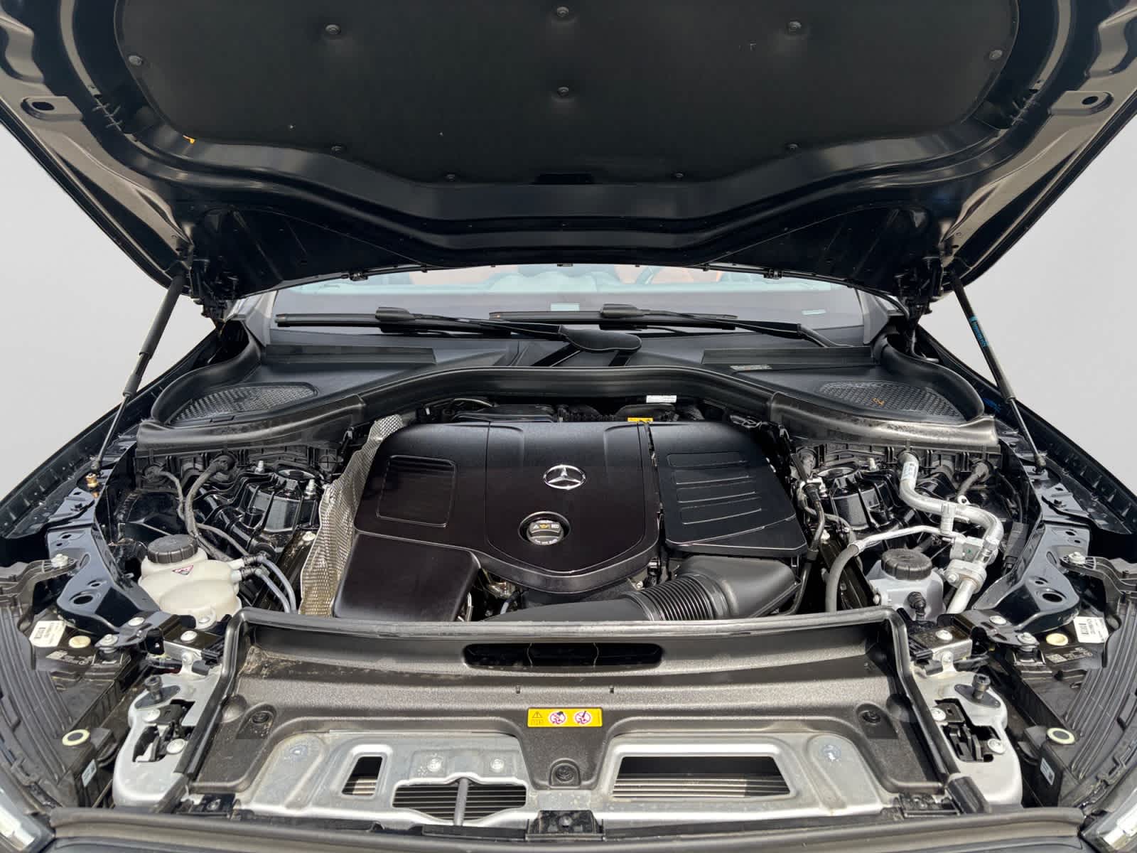 used 2026 Mercedes-Benz GLC 300 car, priced at $53,998