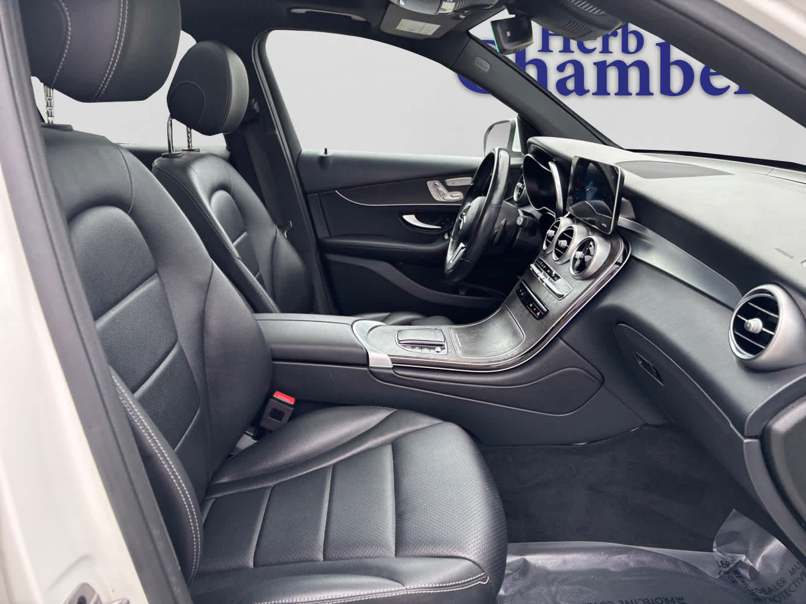used 2022 Mercedes-Benz GLC 300 car, priced at $28,499