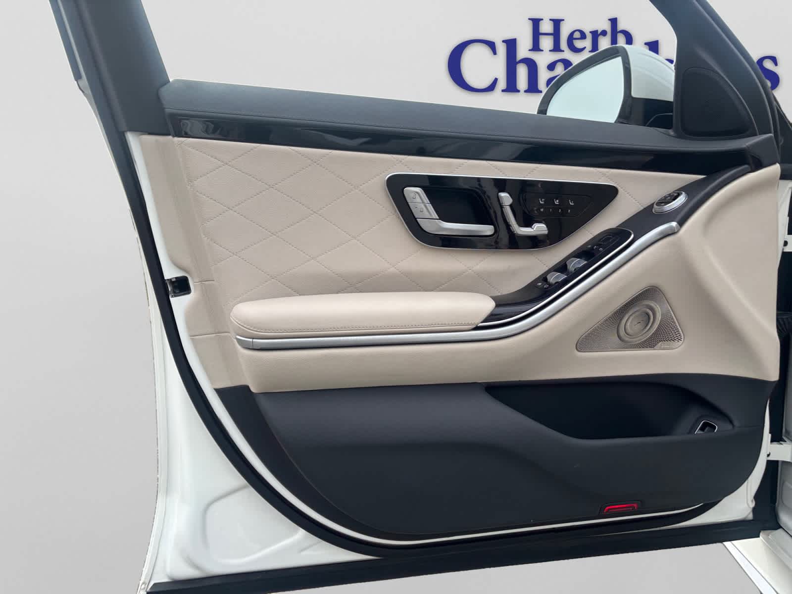 used 2022 Mercedes-Benz S-Class car, priced at $71,998