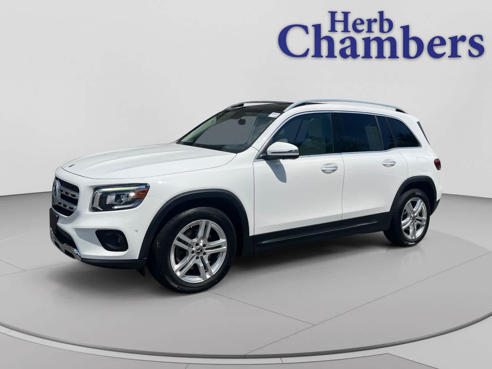 used 2022 Mercedes-Benz GLB 250 car, priced at $30,798