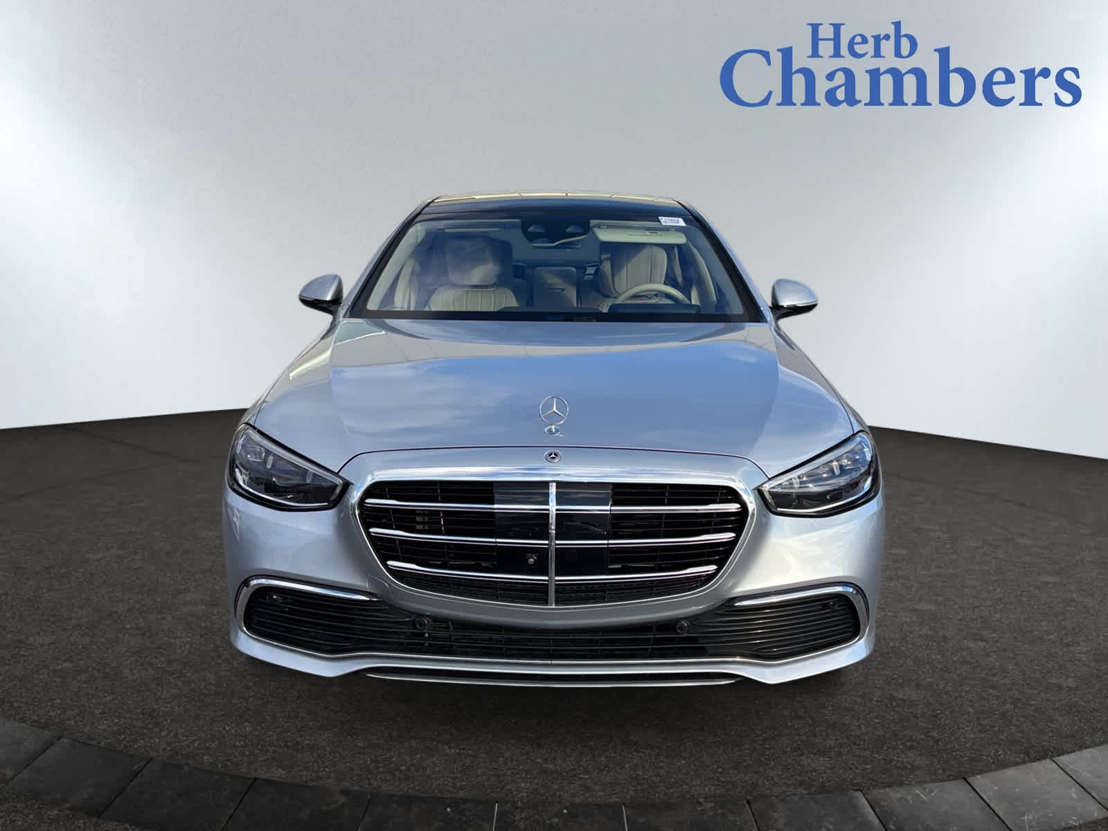 2022 Mercedes Benz S 580 4MATIC photo 2