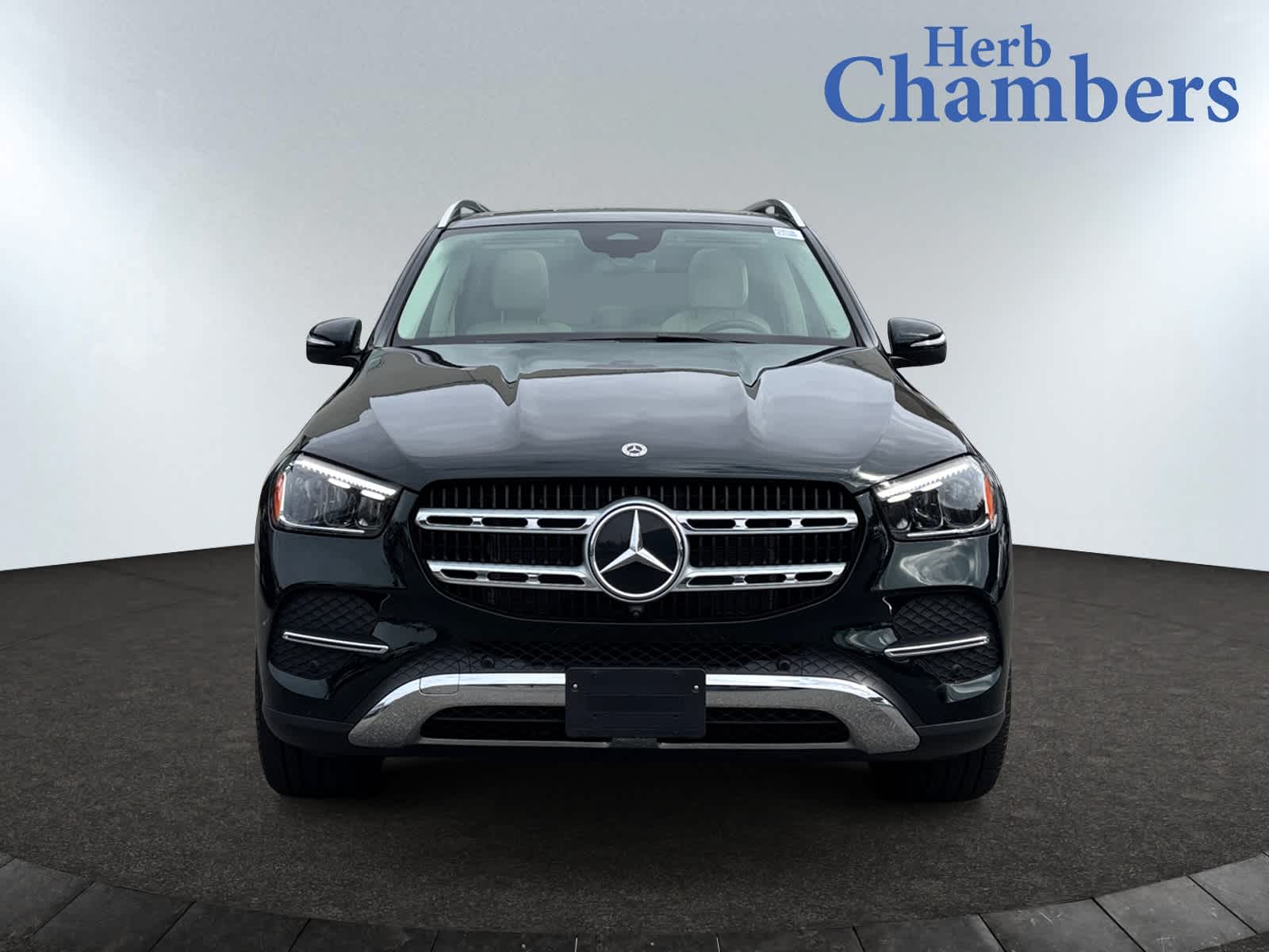 2024 Mercedes Benz GLE 450 4MATIC photo 2