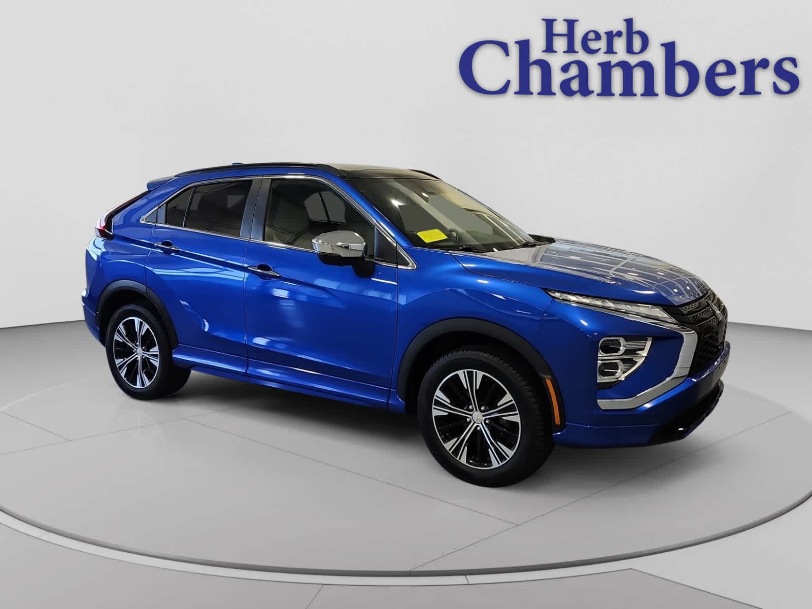 2022 Mitsubishi Eclipse Cross SEL S-AWC's photo