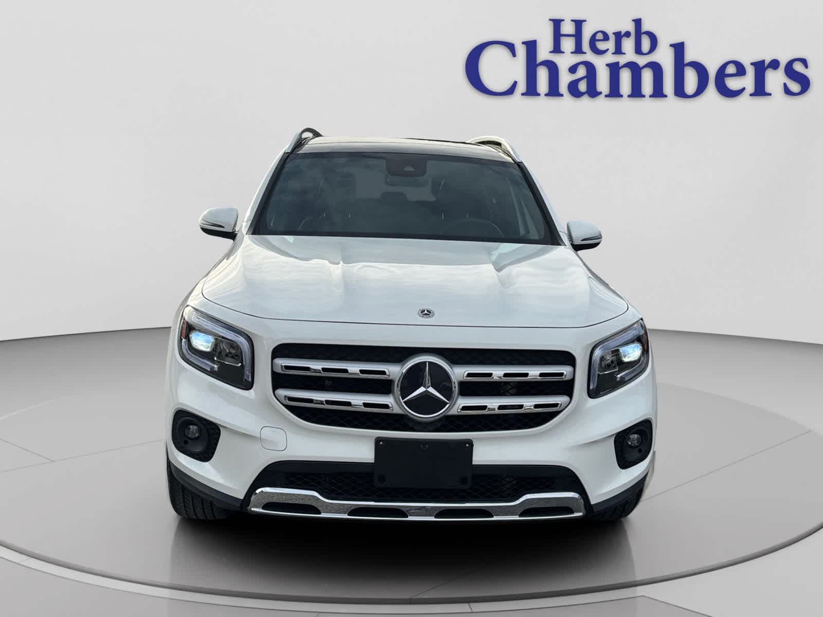used 2022 Mercedes-Benz GLB 250 car, priced at $29,699