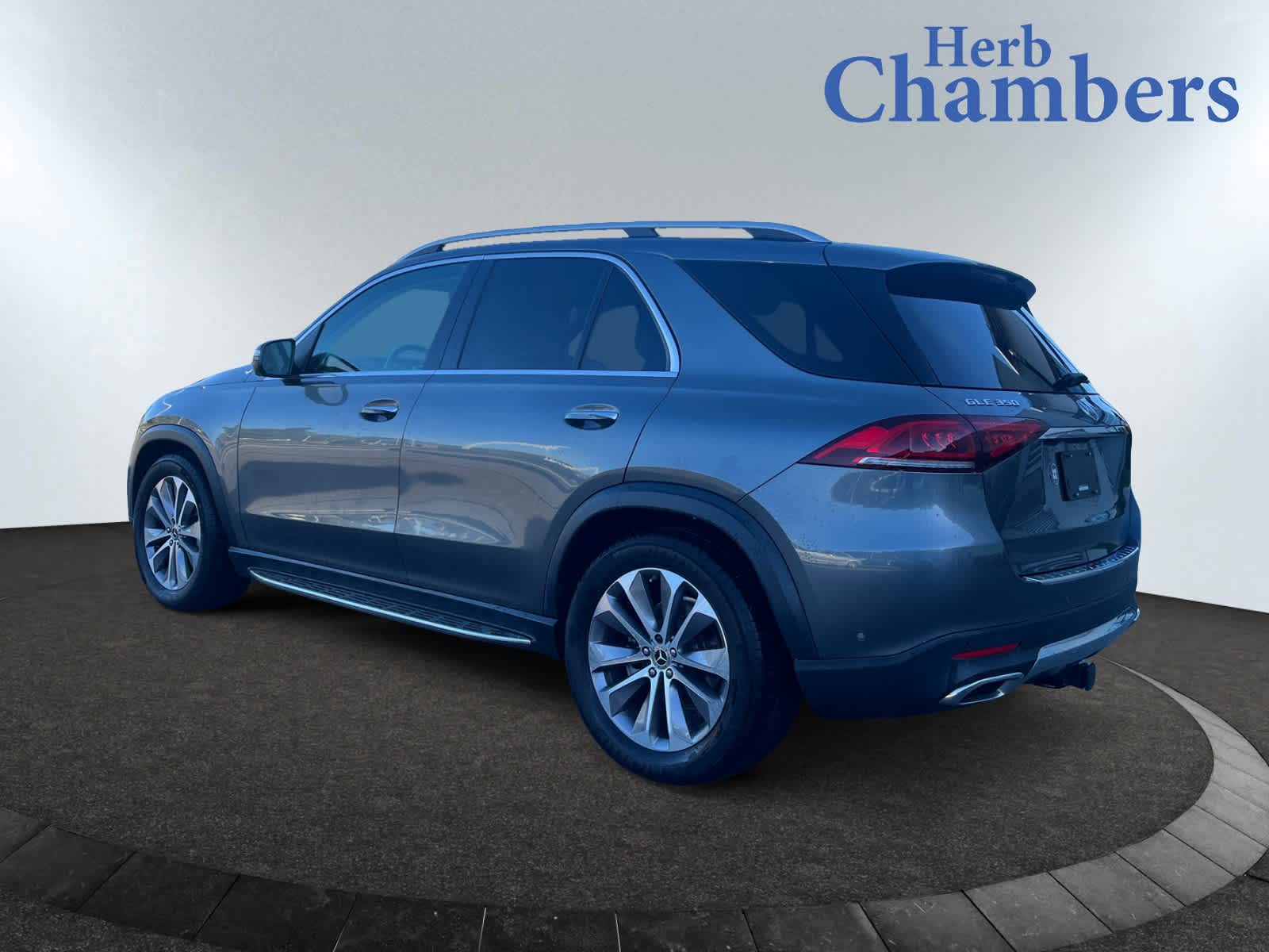 2022 Mercedes Benz GLE 350 4MATIC photo 3