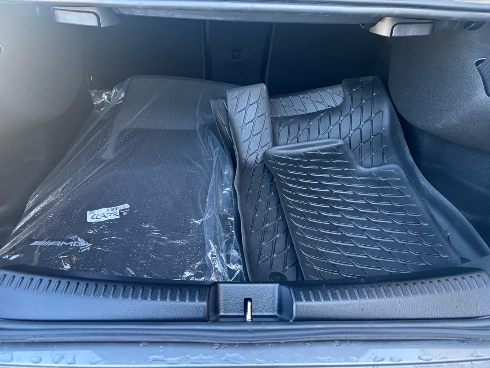 2025 Mercedes Benz CLA 250 4MATIC photo 4