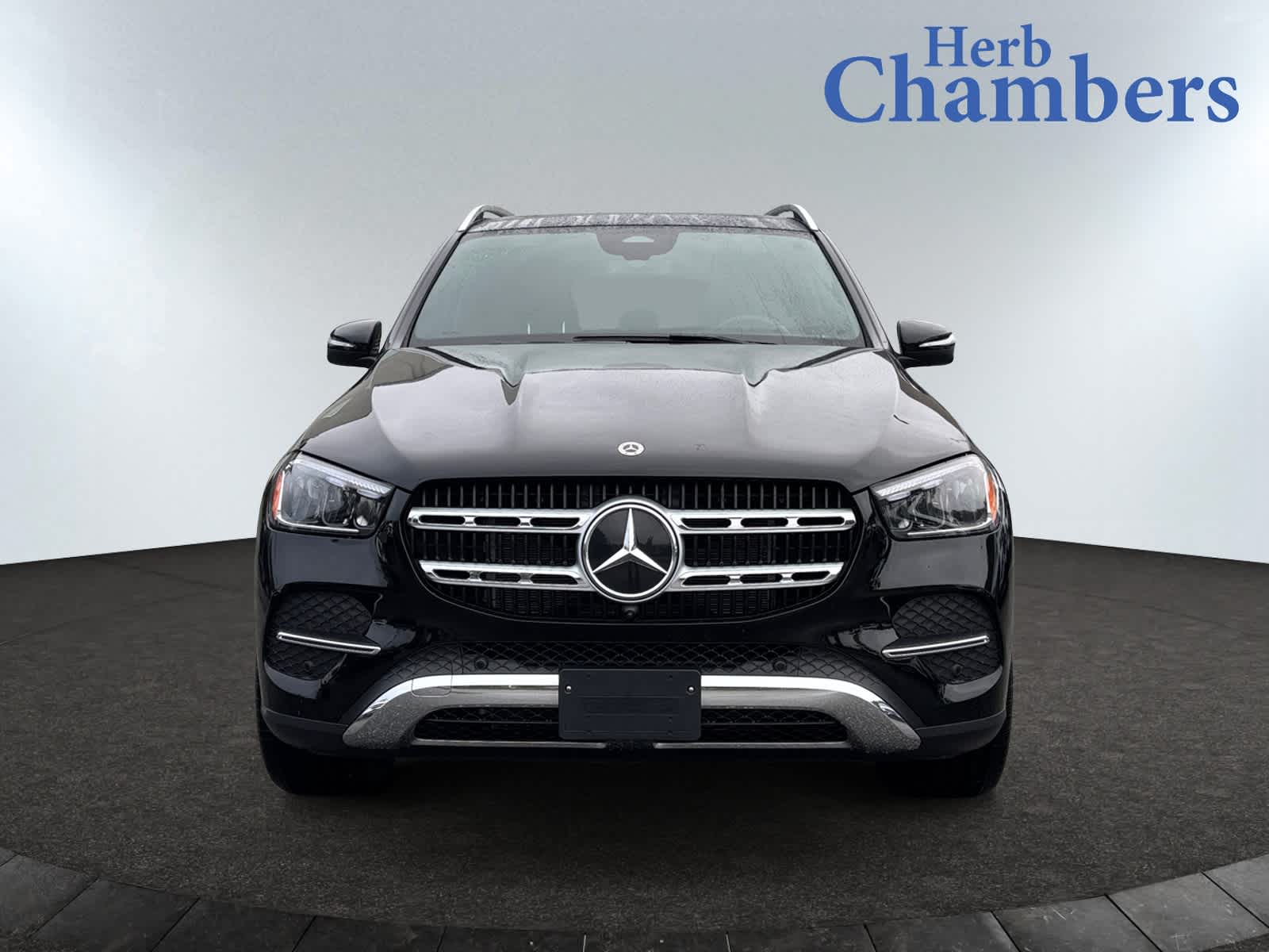 2025 Mercedes Benz GLE 350 4MATIC photo 2