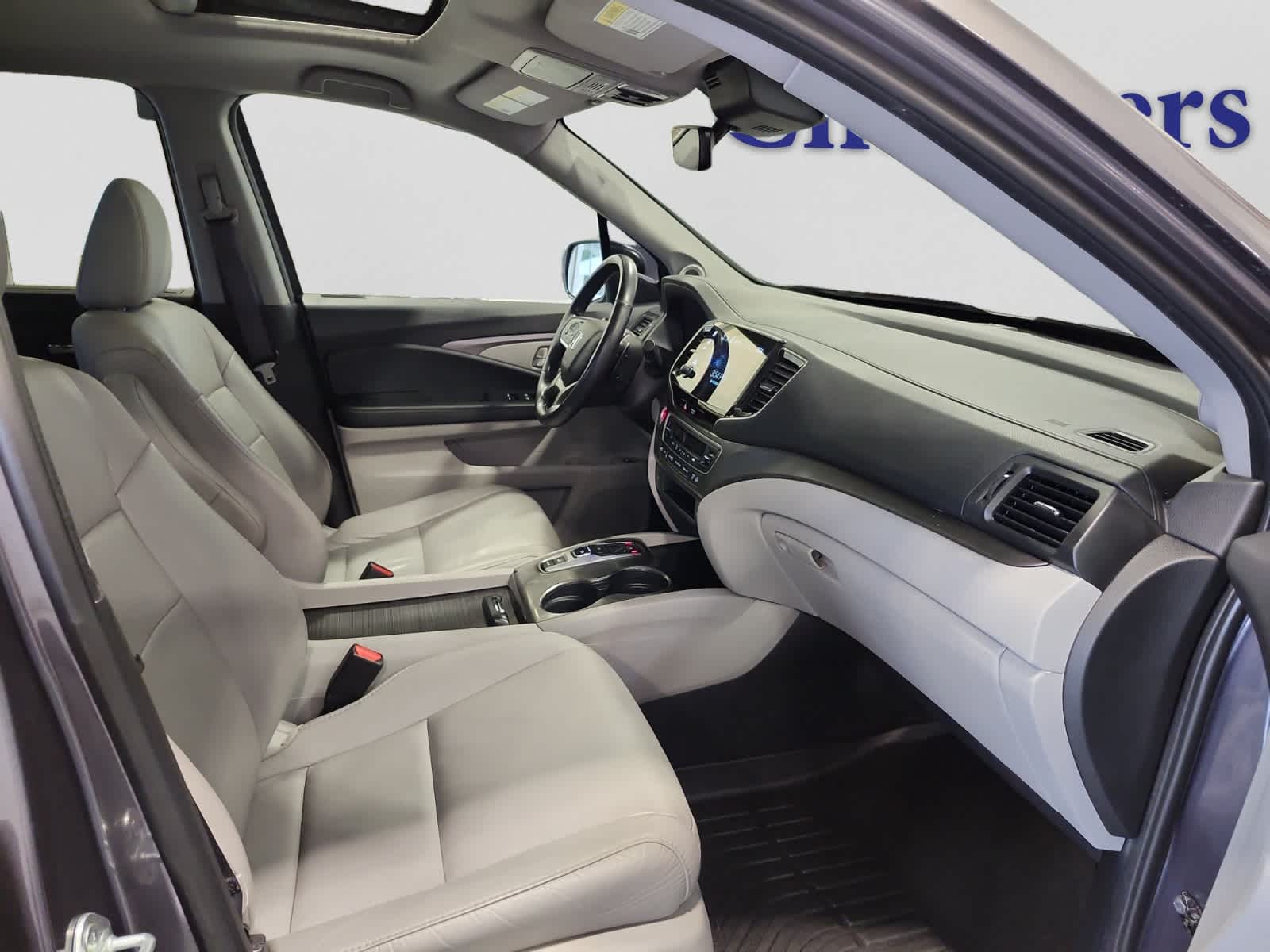 used 2022 Honda Pilot car, priced at $23,997