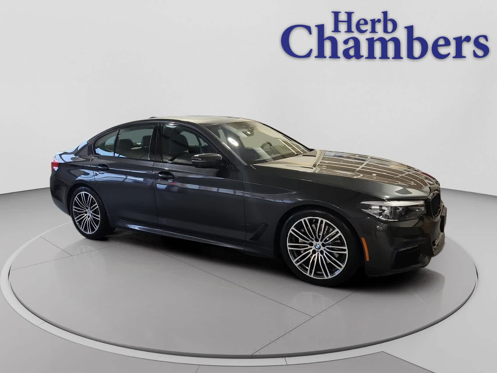 2019 BMW 5 Series 540i