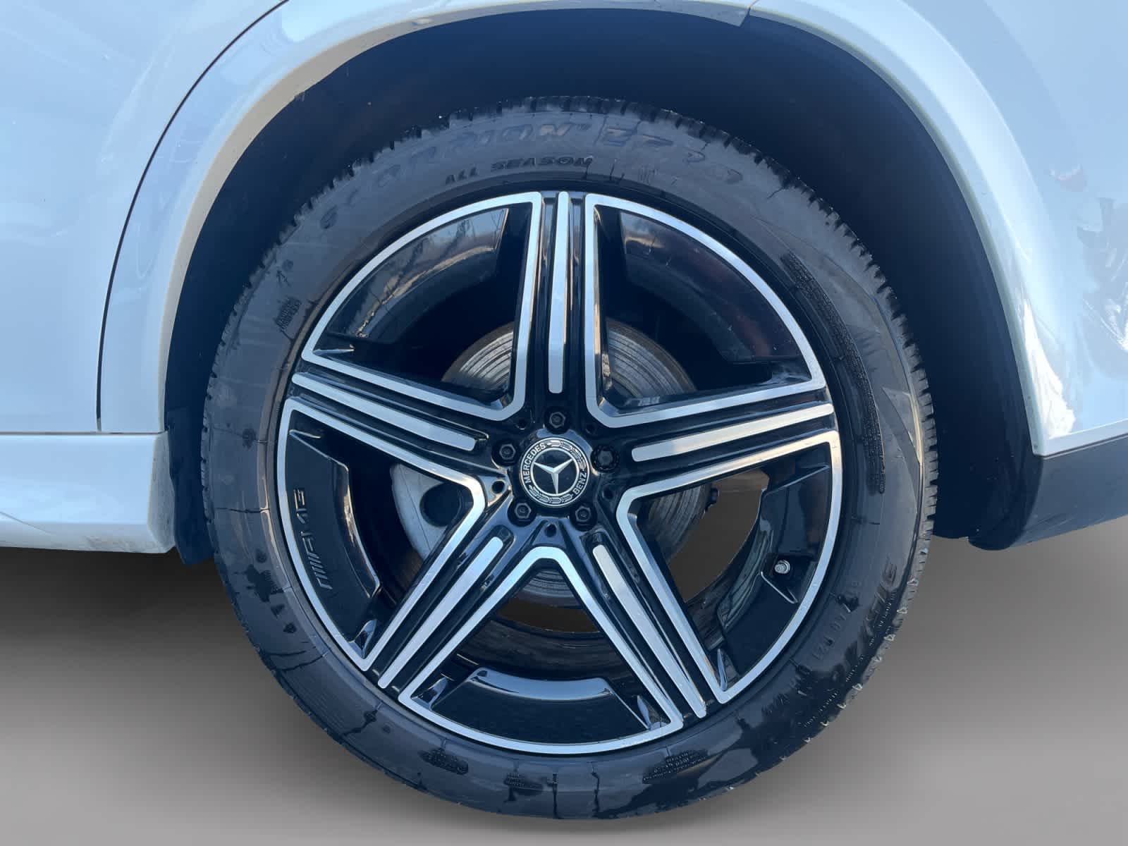 used 2024 Mercedes-Benz GLE 450 car, priced at $63,998