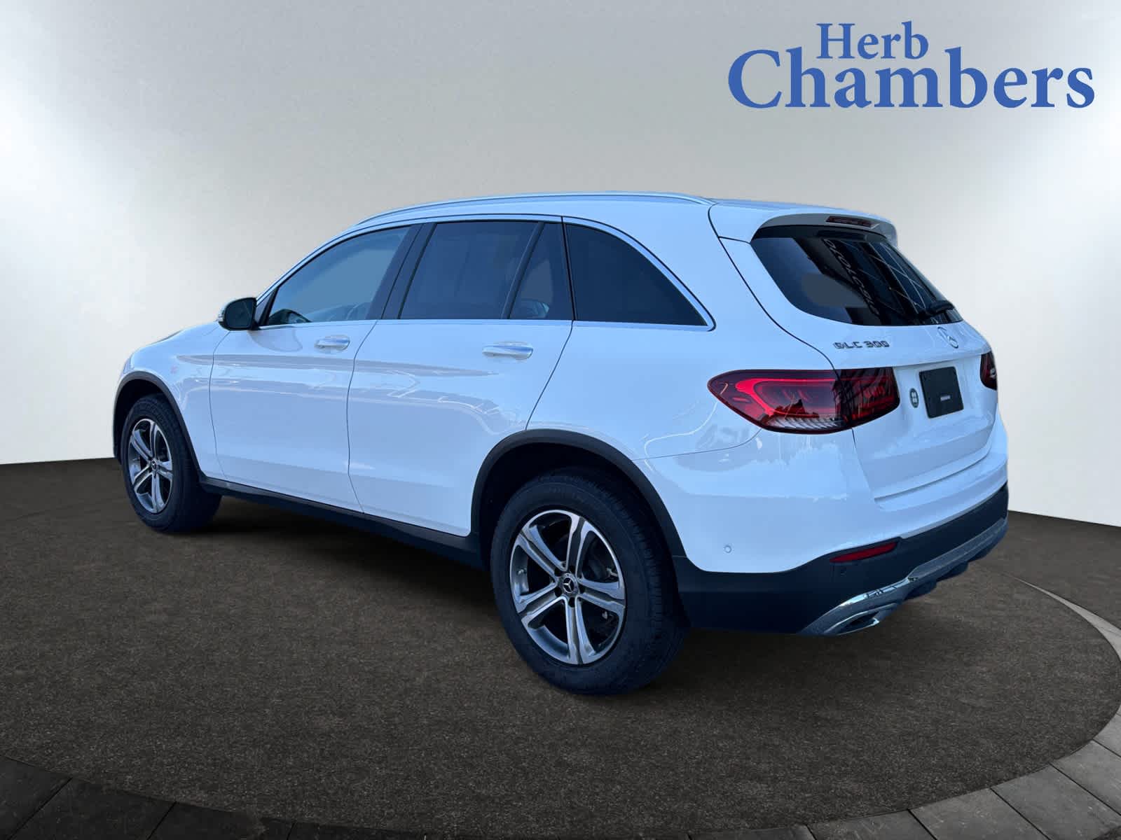 2022 Mercedes Benz GLC 300 4MATIC photo 3