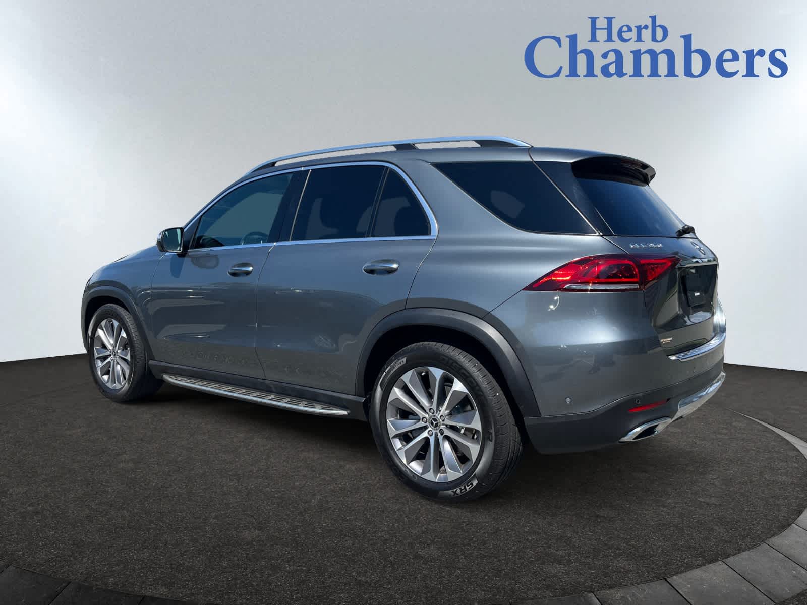 2022 Mercedes Benz GLE 350 4MATIC photo 3