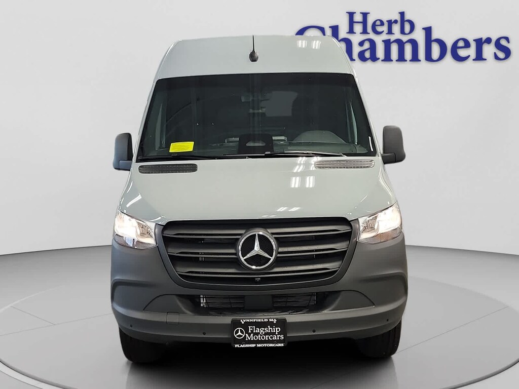 New 2026 Mercedes-Benz Sprinter 2500 Standard Roof 4-Cyl Diesel Van Cargo Van
