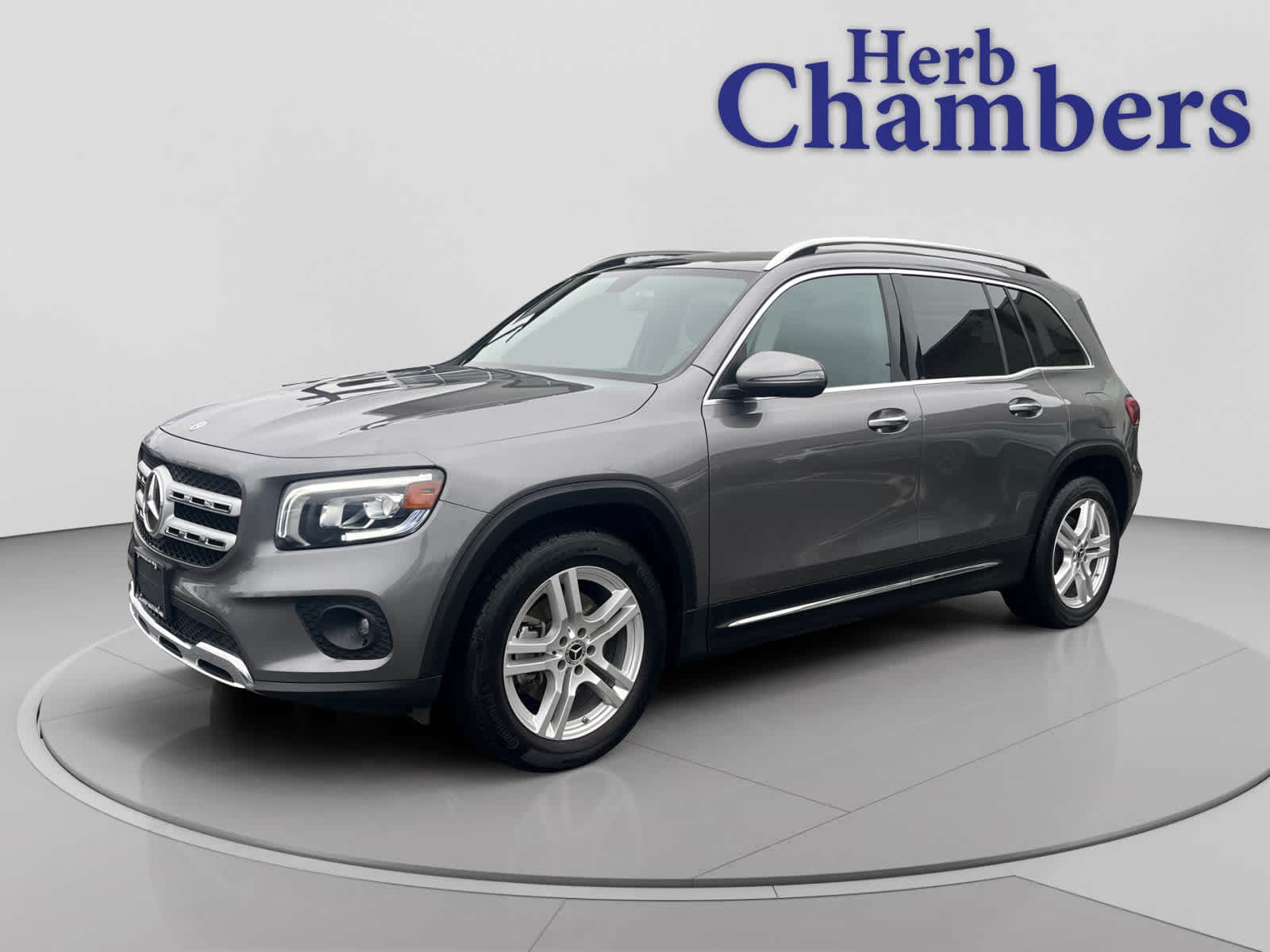 used 2022 Mercedes-Benz GLB 250 car, priced at $27,498