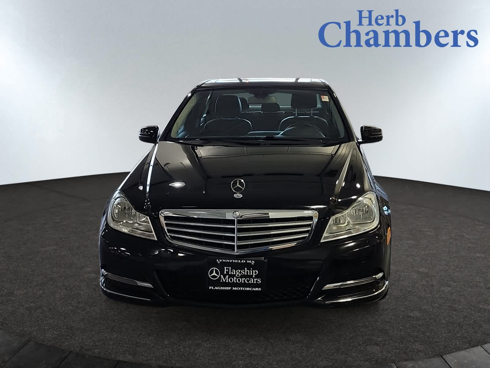 2013 Mercedes Benz C 300 4MATIC Luxury Sedan photo 2