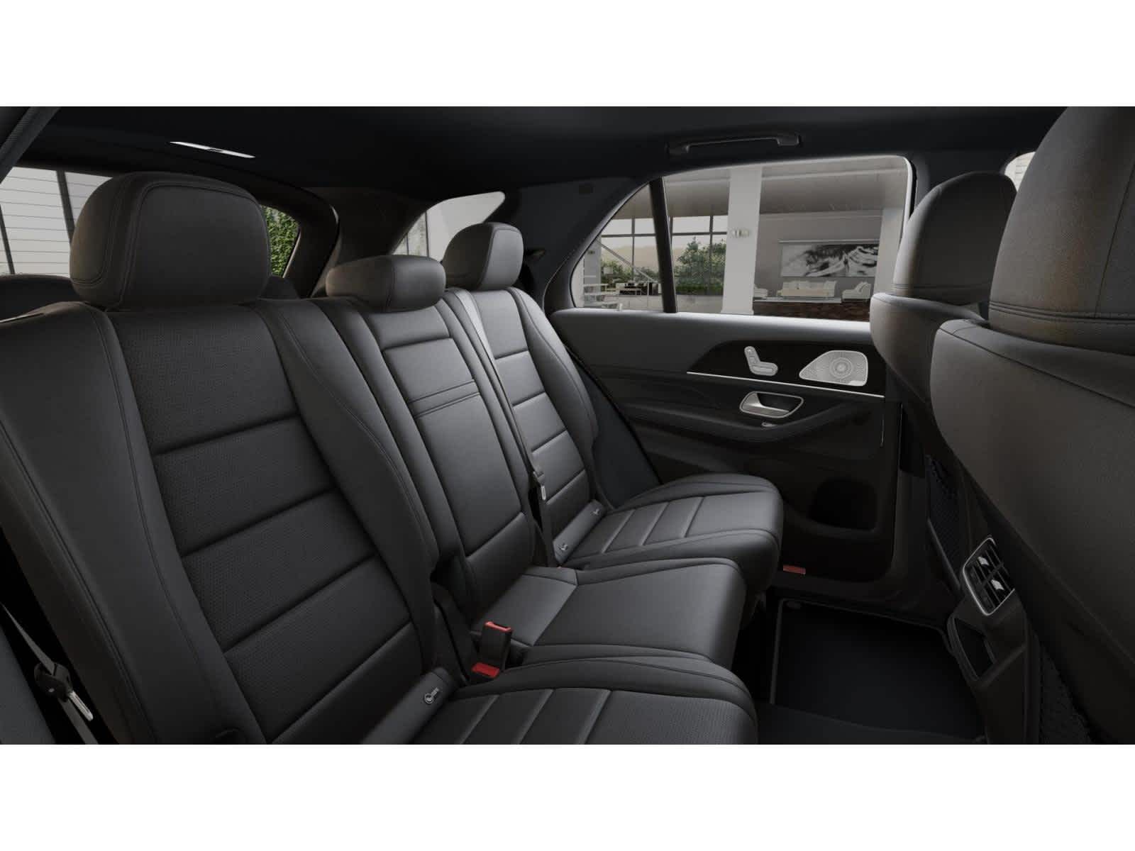 2025 Mercedes Benz GLE 450 4MATIC photo 4