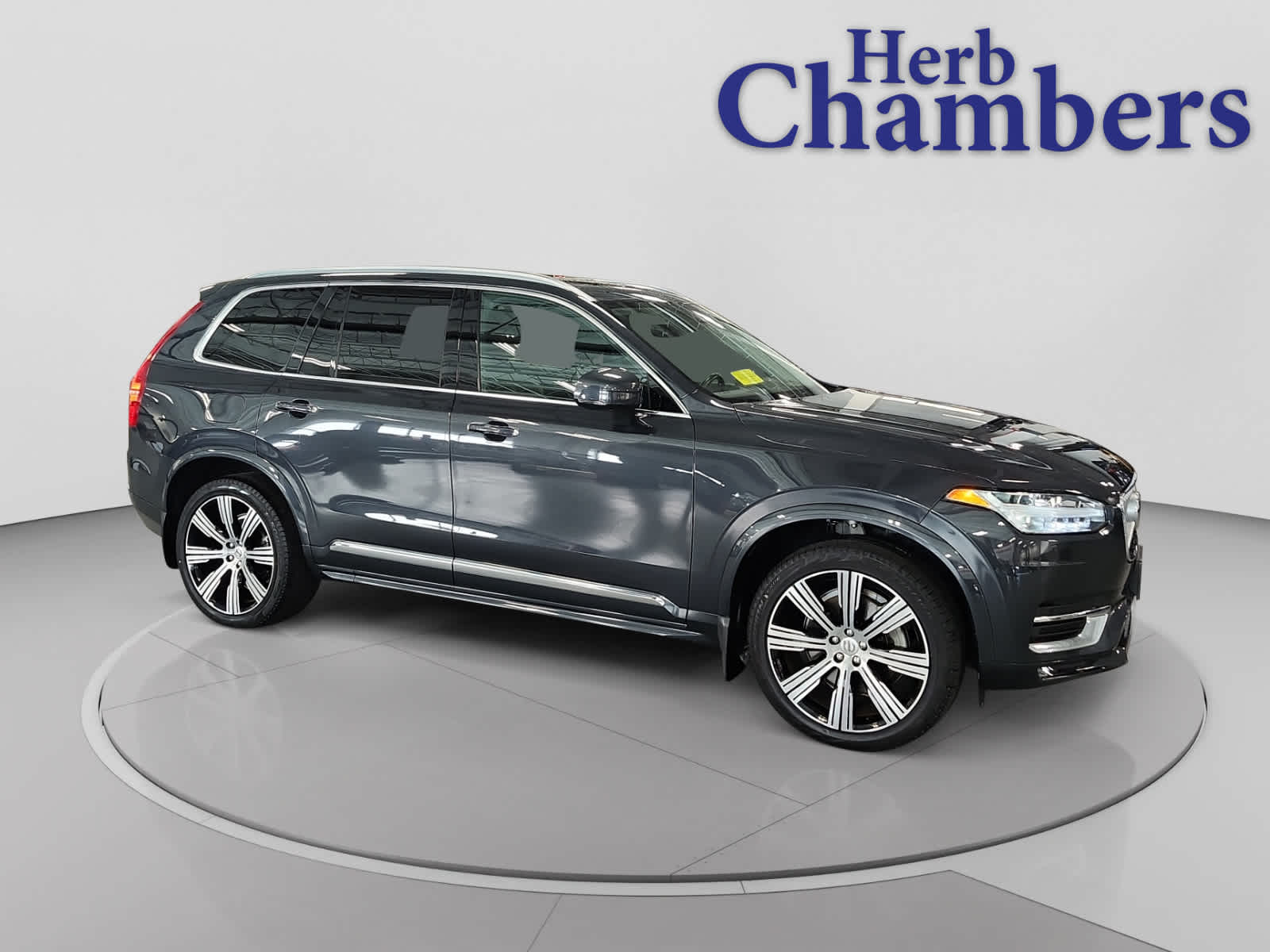 2021 Volvo XC90 Inscription's photo