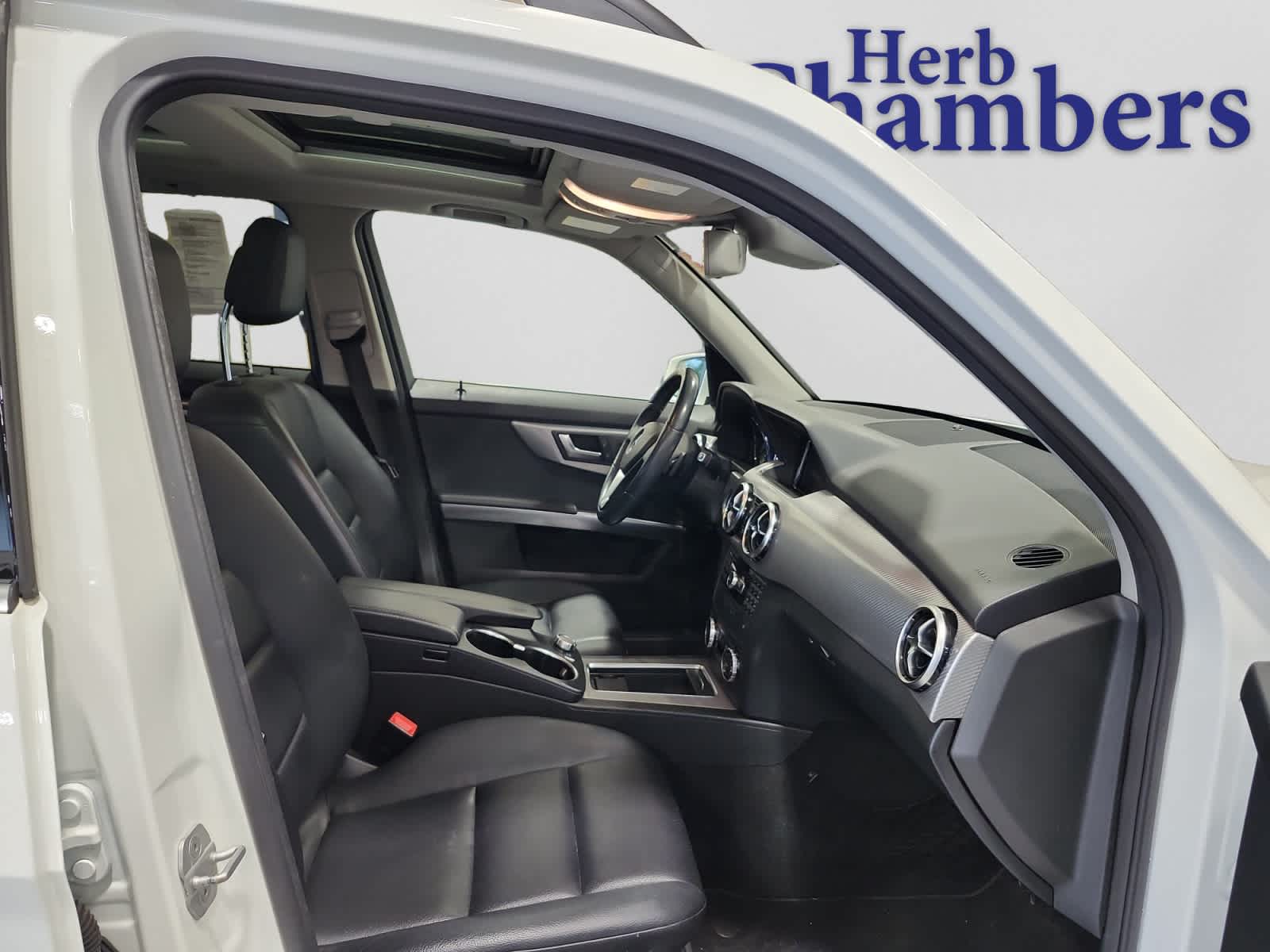 used 2014 Mercedes-Benz GLK car, priced at $10,497