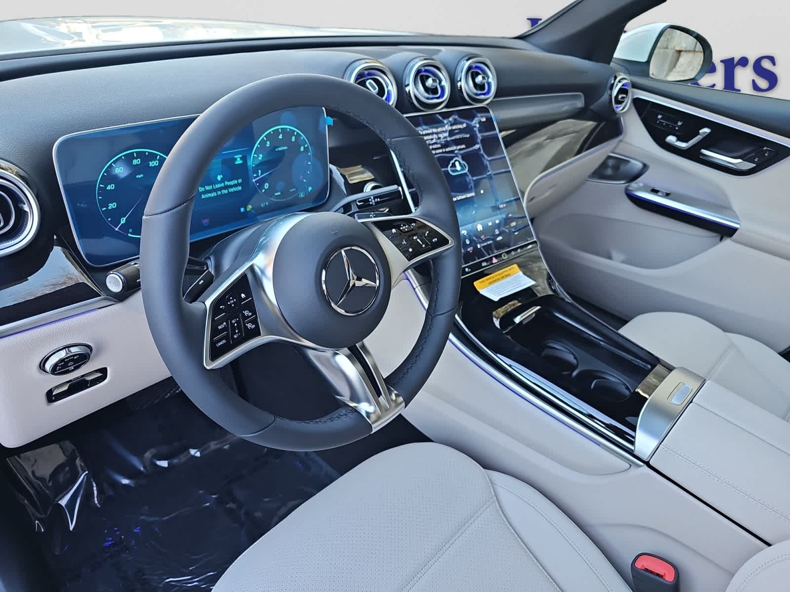 new 2026 Mercedes-Benz GLC 300 car