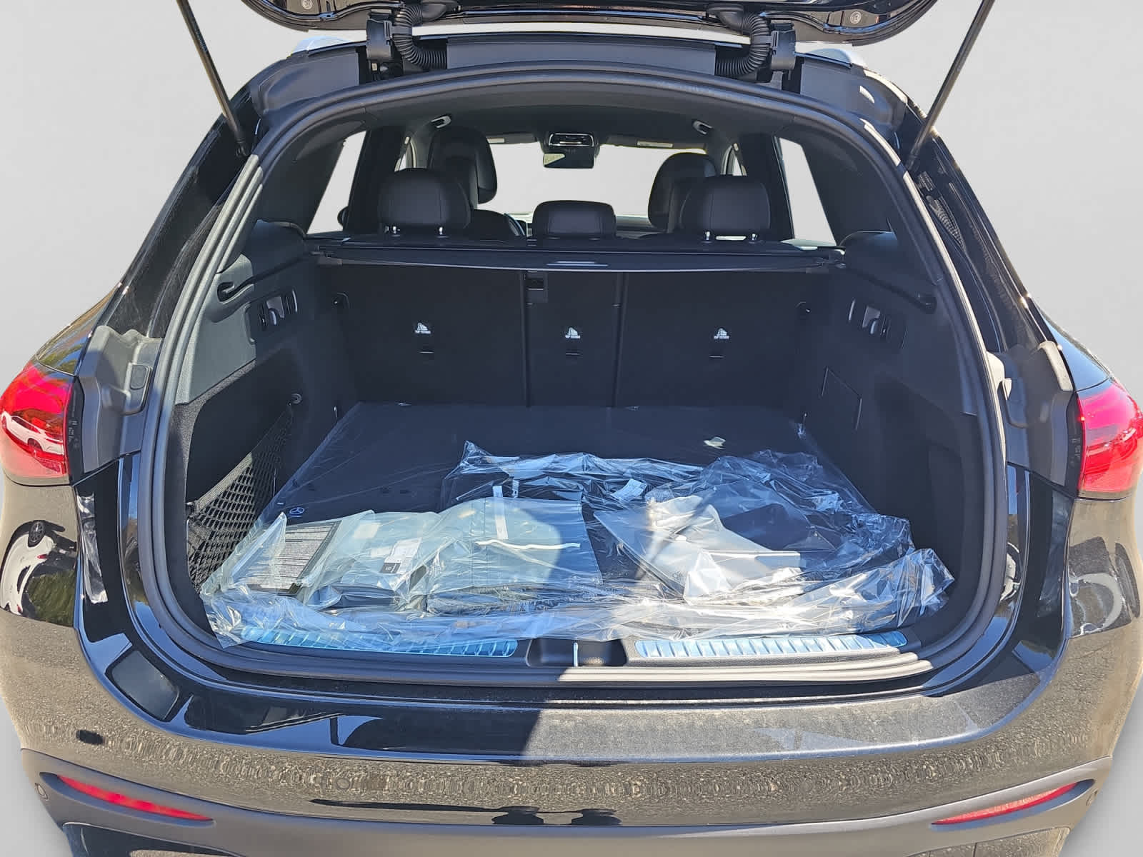 new 2026 Mercedes-Benz GLC 300 car