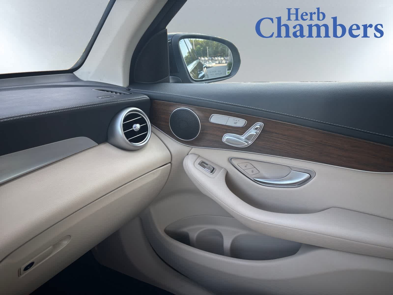 used 2022 Mercedes-Benz GLC 300 car, priced at $30,488