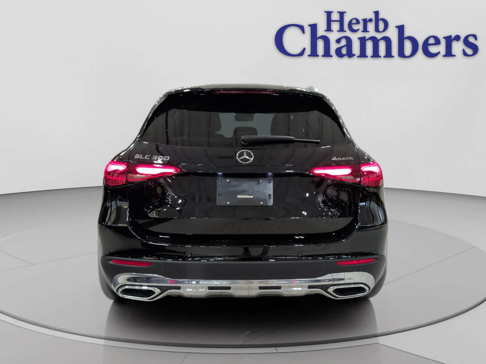 used 2025 Mercedes-Benz GLC 300 car, priced at $47,998