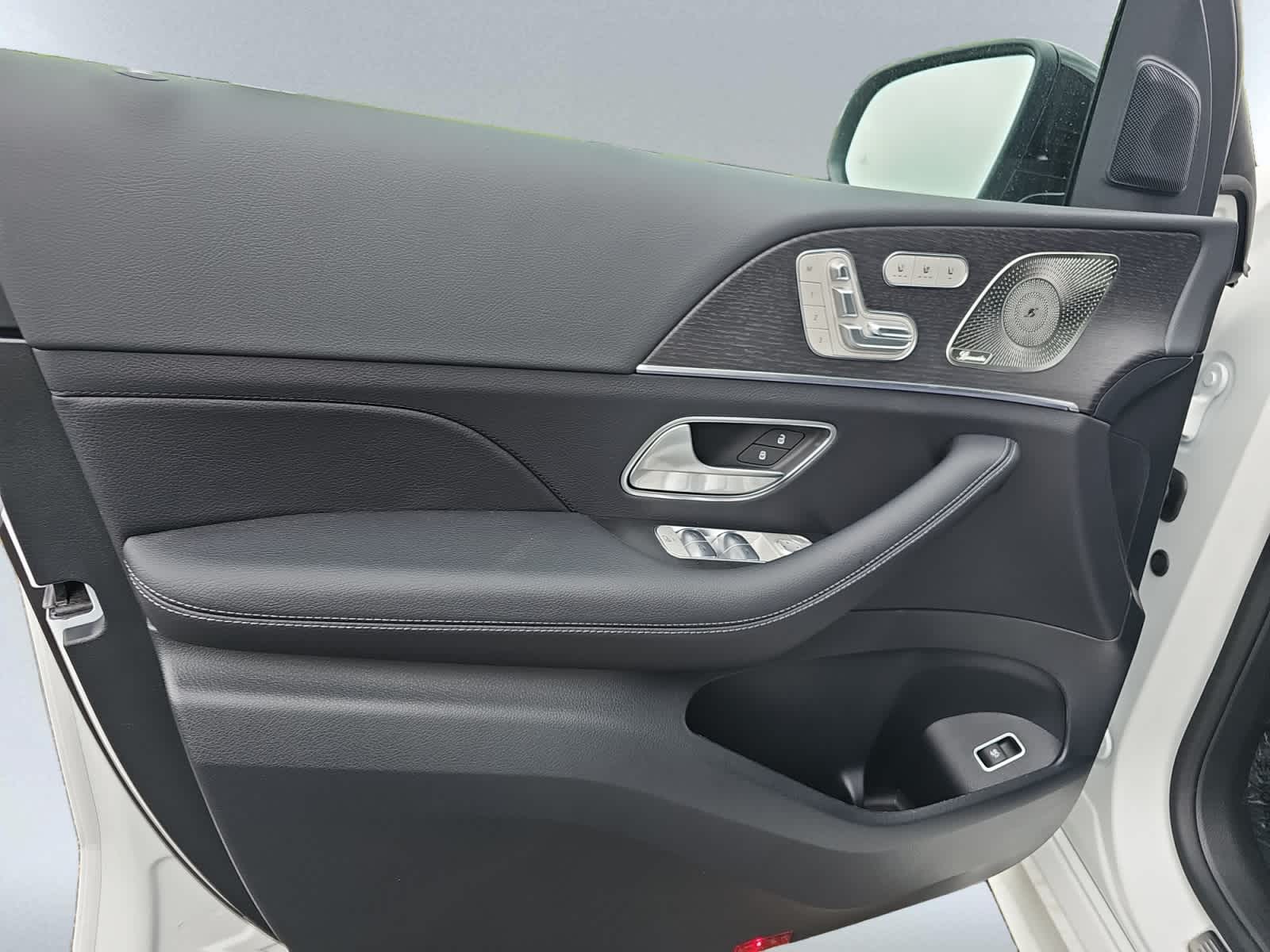 new 2026 Mercedes-Benz GLE 350 car