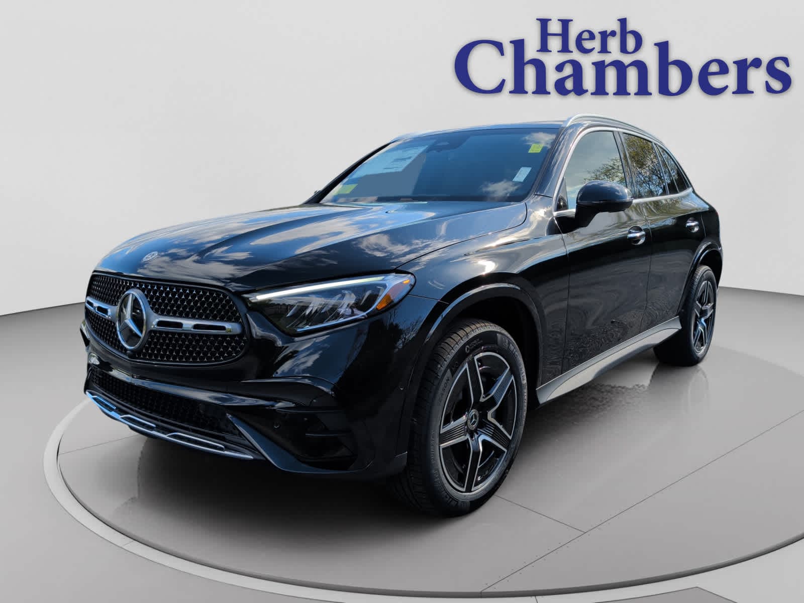 new 2026 Mercedes-Benz GLC 300 car