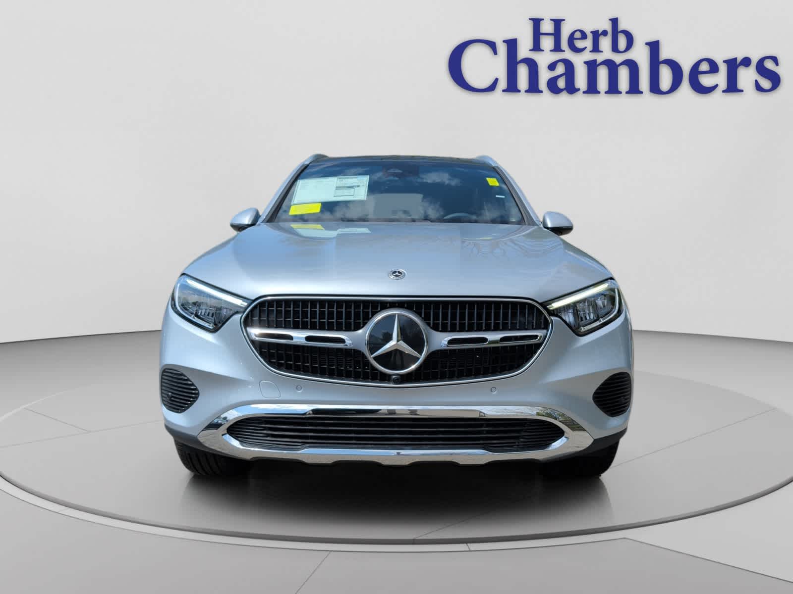 new 2026 Mercedes-Benz GLC 300 car