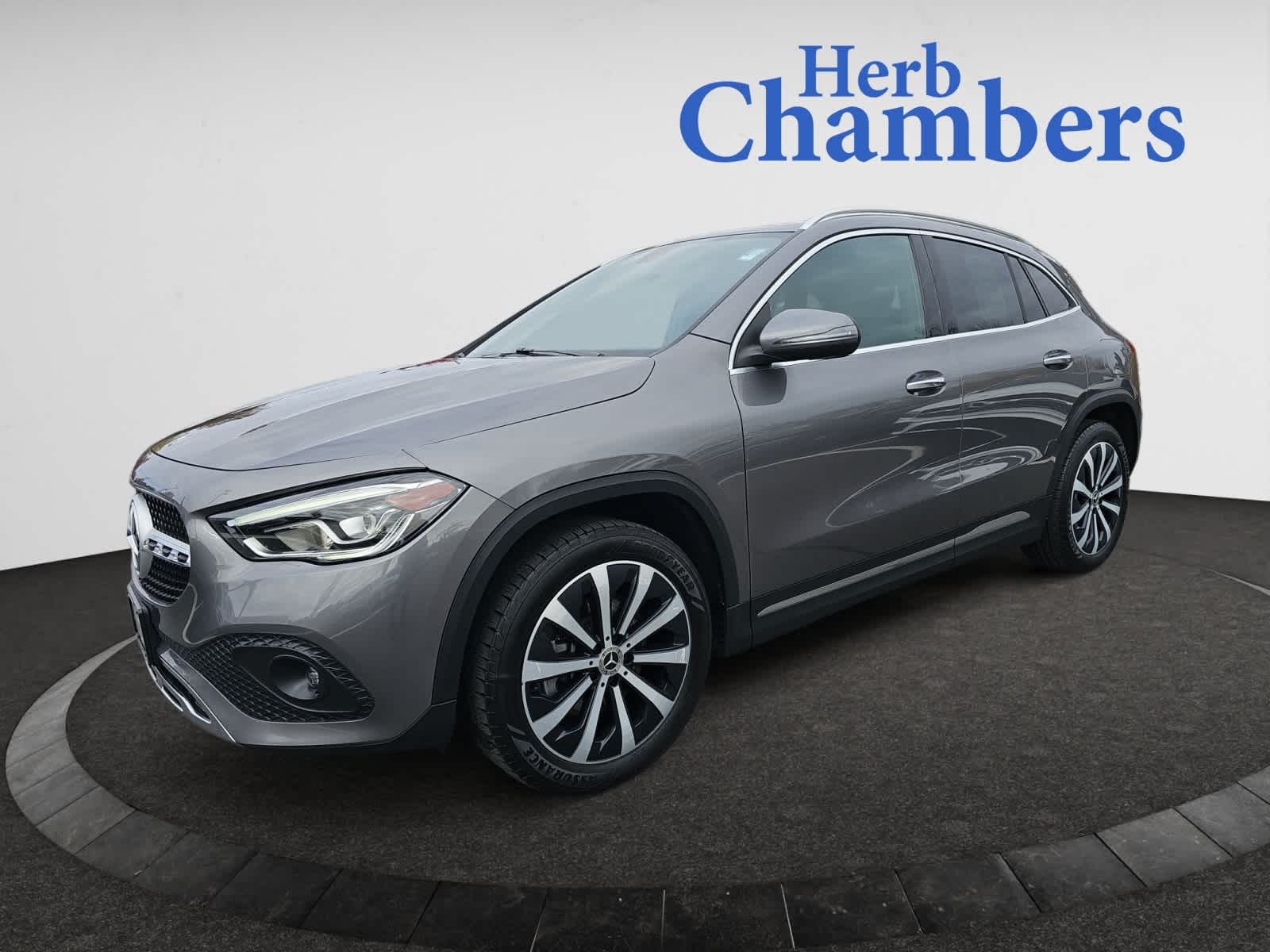 2021 Mercedes Benz GLA 250 4MATIC photo 4