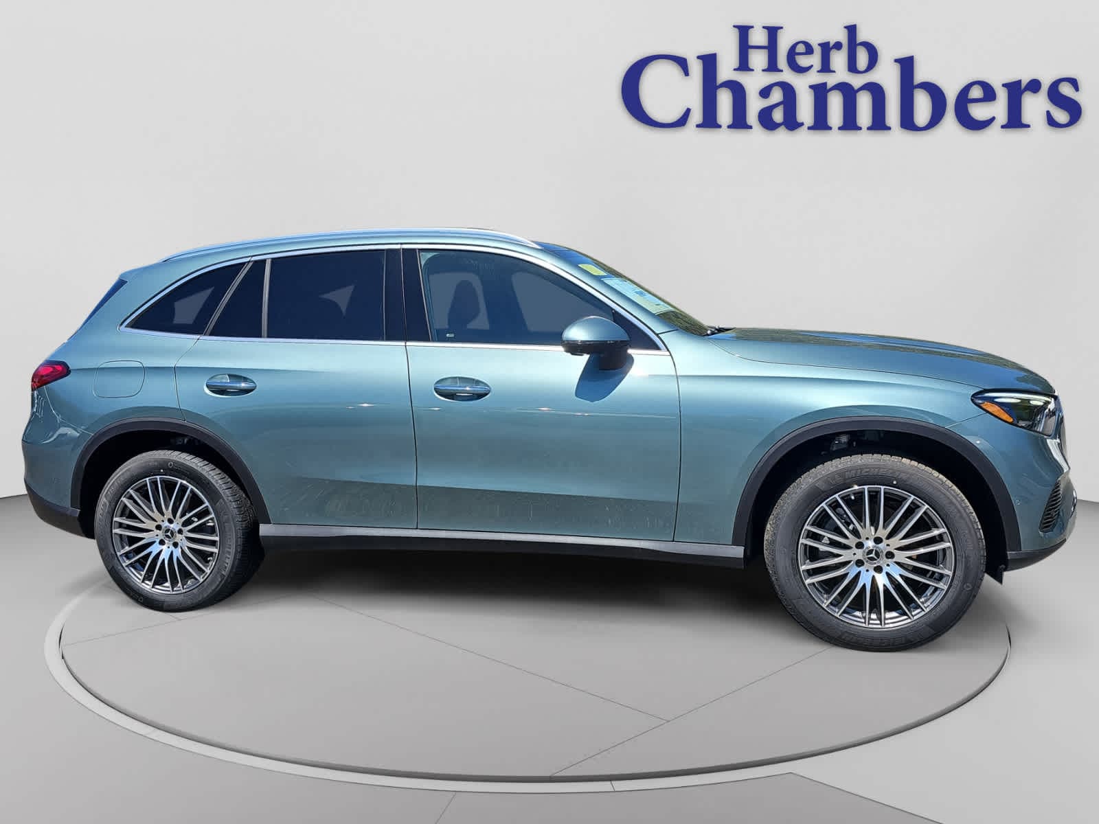 new 2026 Mercedes-Benz GLC 300 car