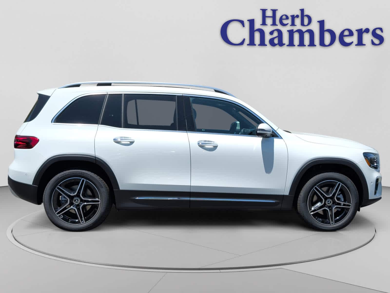 new 2026 Mercedes-Benz GLB 250 car