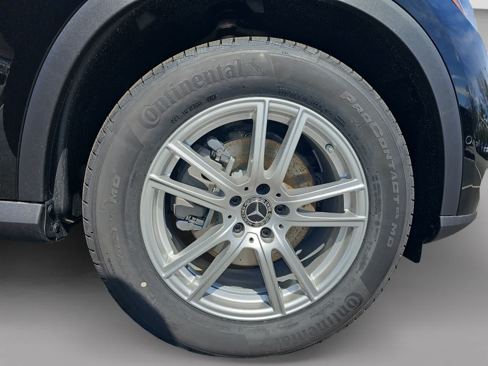 new 2026 Mercedes-Benz GLC 300 car